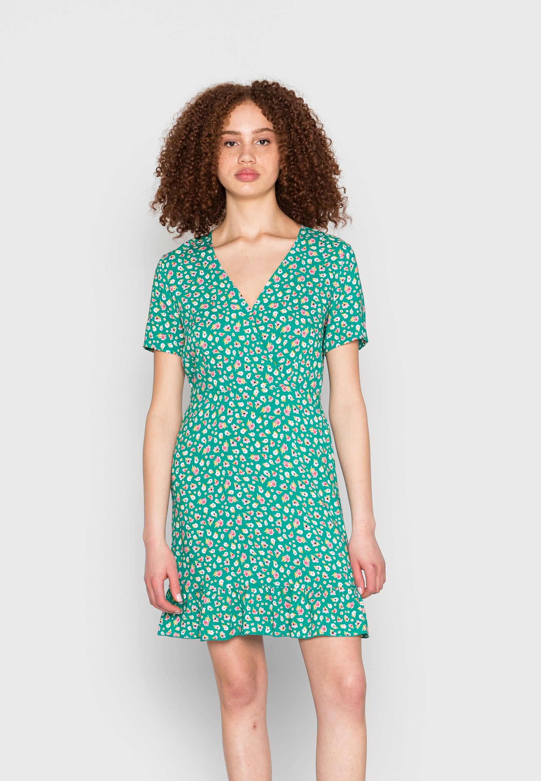 VILA VIEVA AYA V NECK DRESS