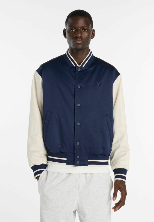 New Balance ATHLETICS VARSITY JACKET - Bomber Jacket - team navy linen