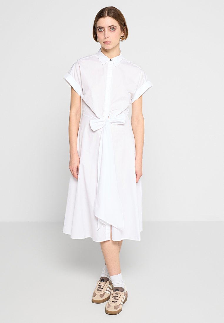 Lauren Ralph Lauren