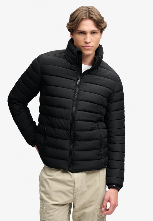 Superdry & Co SUPERDRY FUJI MIDWEIGHT PADDED JACKET.. - Winter jacket - jet black