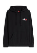 Schwarzer Hoodie mit Fronttasche, Kapuze mit Kordelzug und kleinem weißen und roten "Tommy Jeans"-Logo auf der linken Brust und dem Ärmelbündchen.