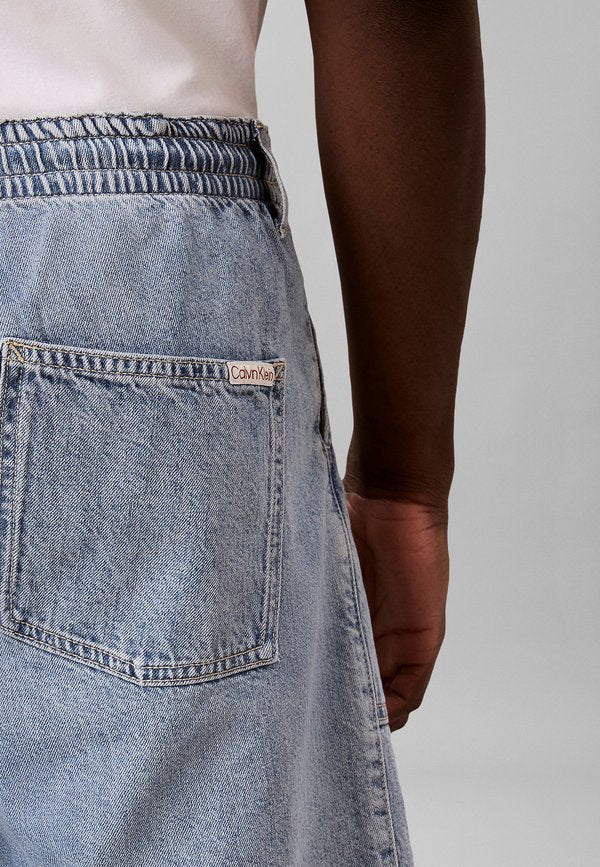 Calvin Klein Jeans