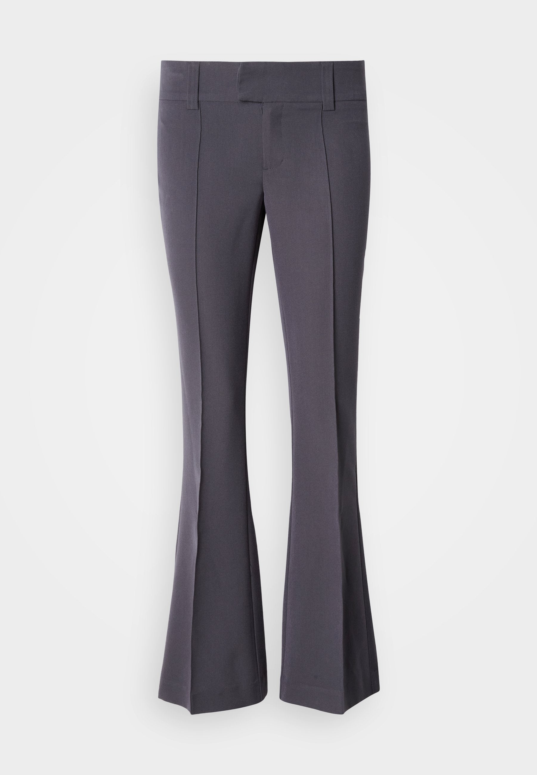 Grau ausgestellte Hose aus glattem Stoff mit taillierter Passform, ausgestattet mit vorderen Bügelfalten und einem mittelhohen Bund.