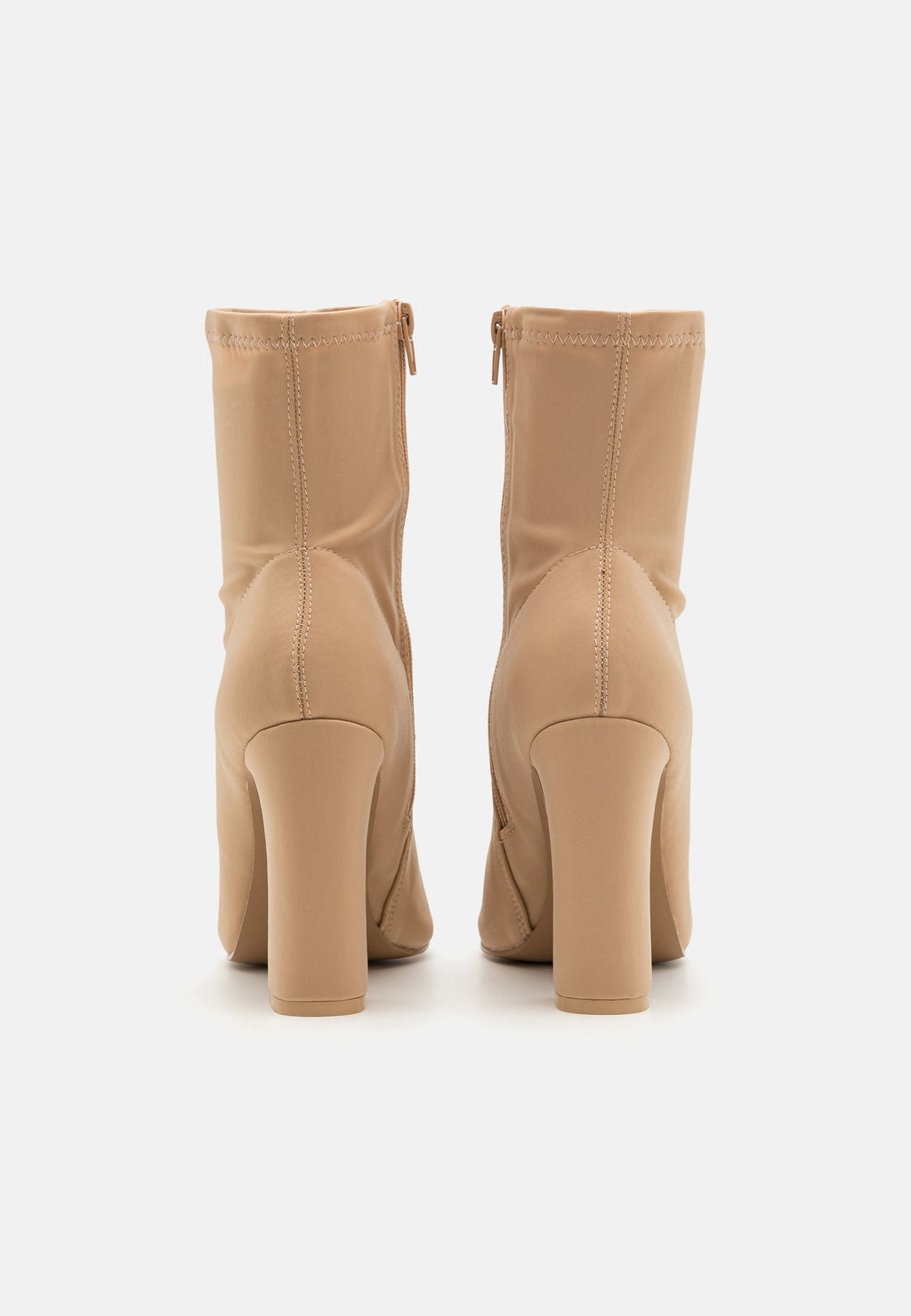 Call it Spring CHEYYENNE B.E.D FOAM