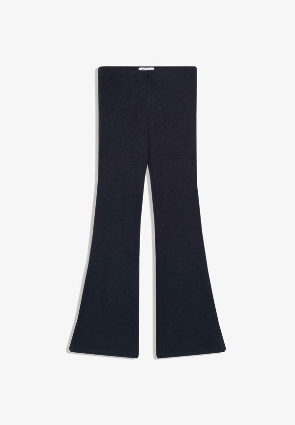 Bershka SOFT TOUCH BELL BOTTOM - Trousers - royal blue