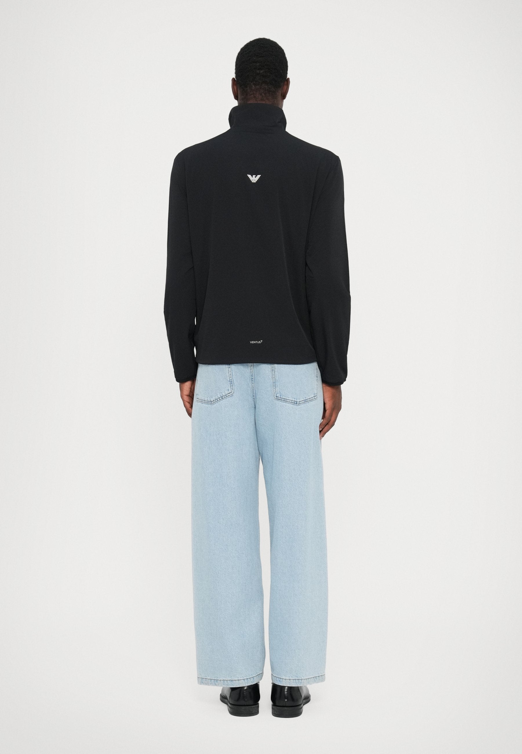 WIND BREAKER JACKET Media 4
