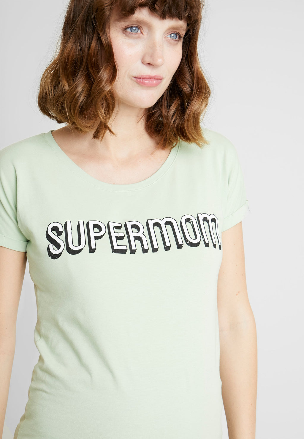 Supermom TEE