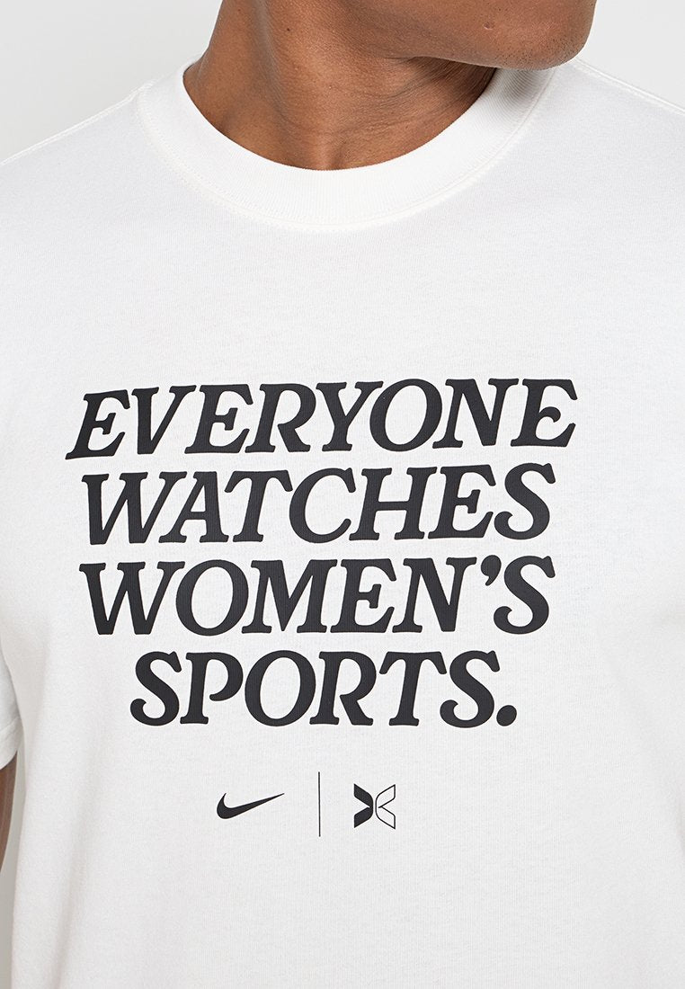 Nike Performance