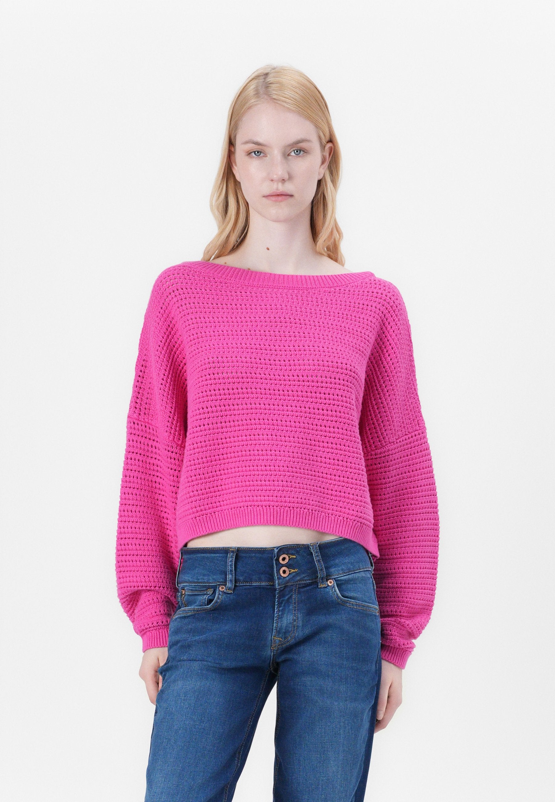 GAP OVERSIZED