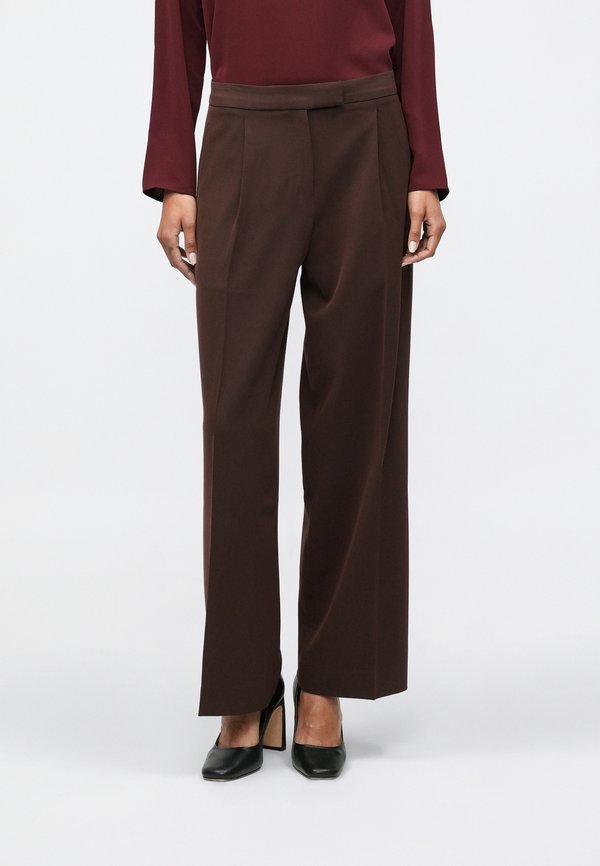 Calvin Klein PLEATED TROUSER