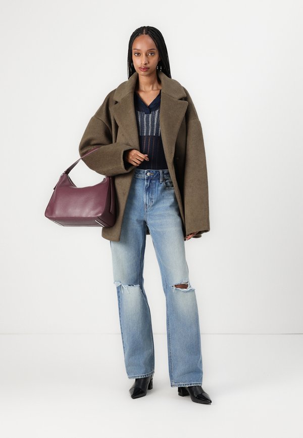 Calvin Klein Jeans