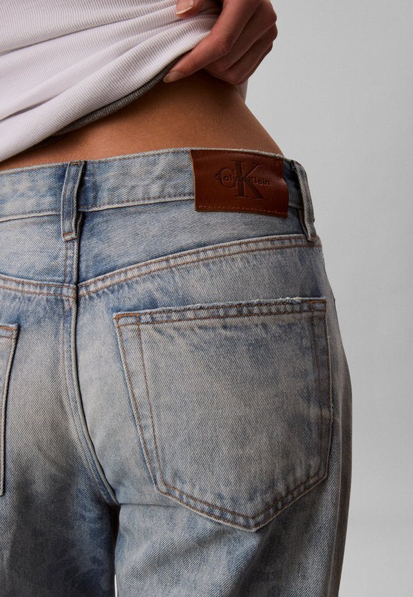 Calvin Klein Jeans 90S STRAIGHT PLAYBILL