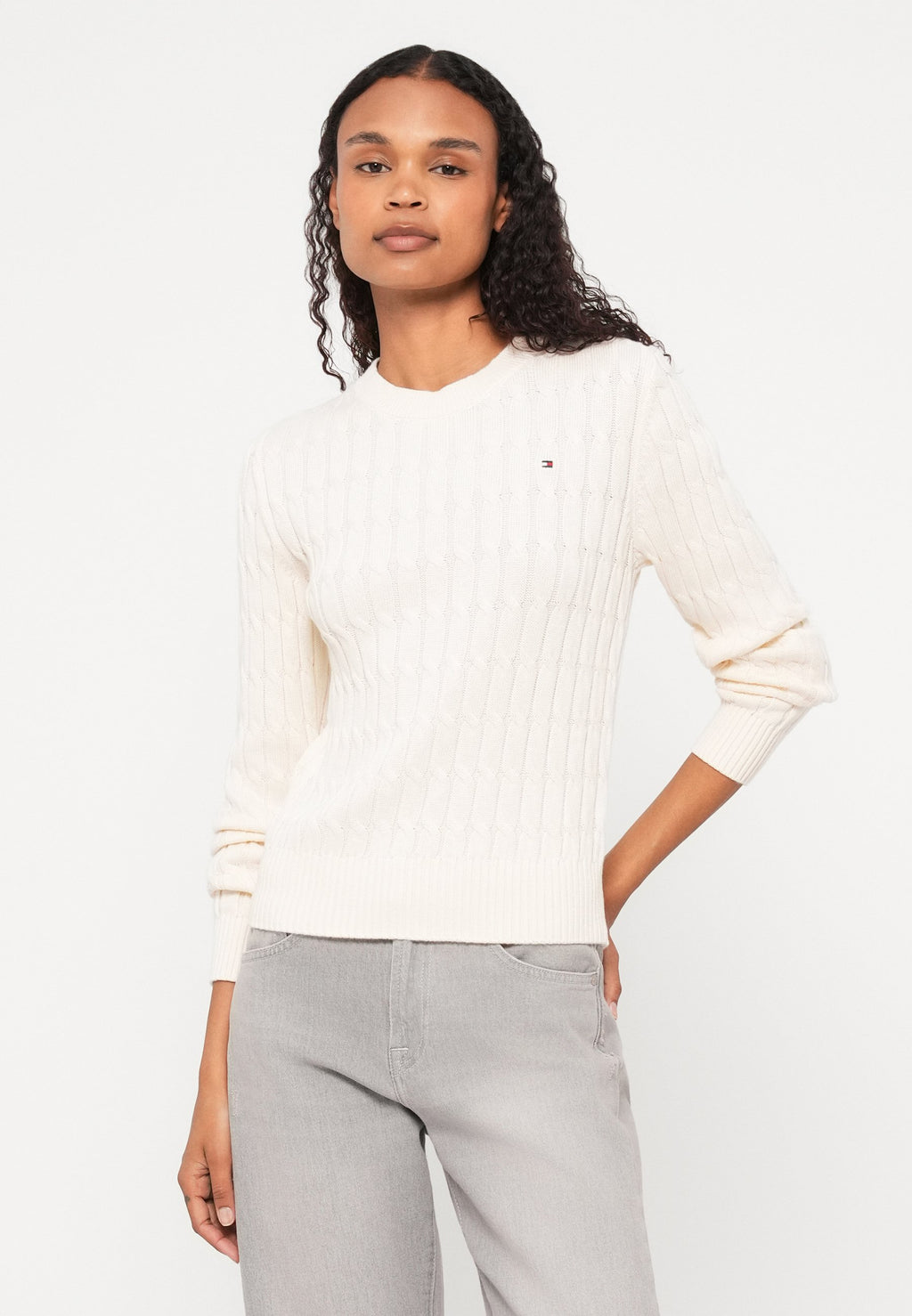 CABLE KNIT CREW NECK JUMPER Media 5