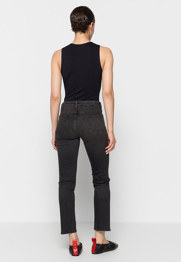 AG Jeans GIRLFRIEND