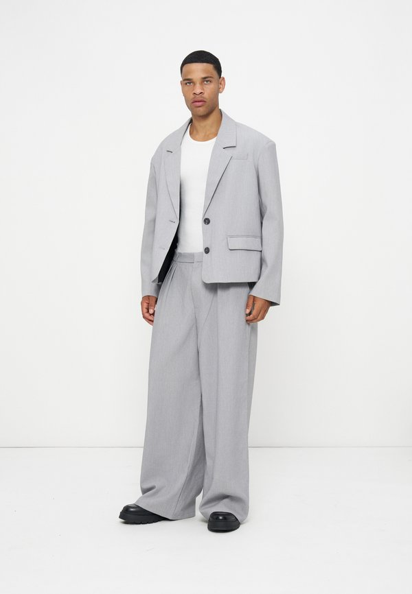 YOURTURN by Zalando UNISEX