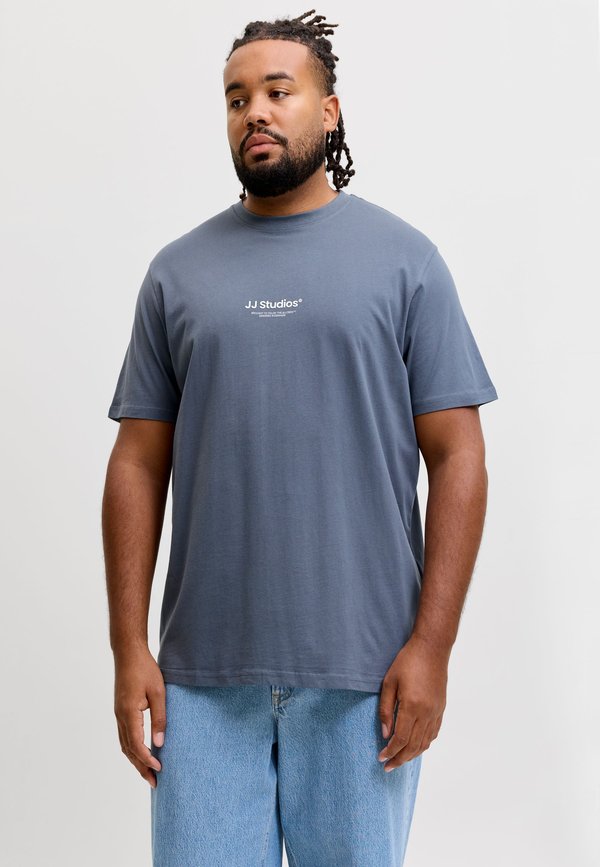 Jack & Jones JJESOHO TEE SS CREW NECK NOOS PLS - Print T-shirt - turbulence