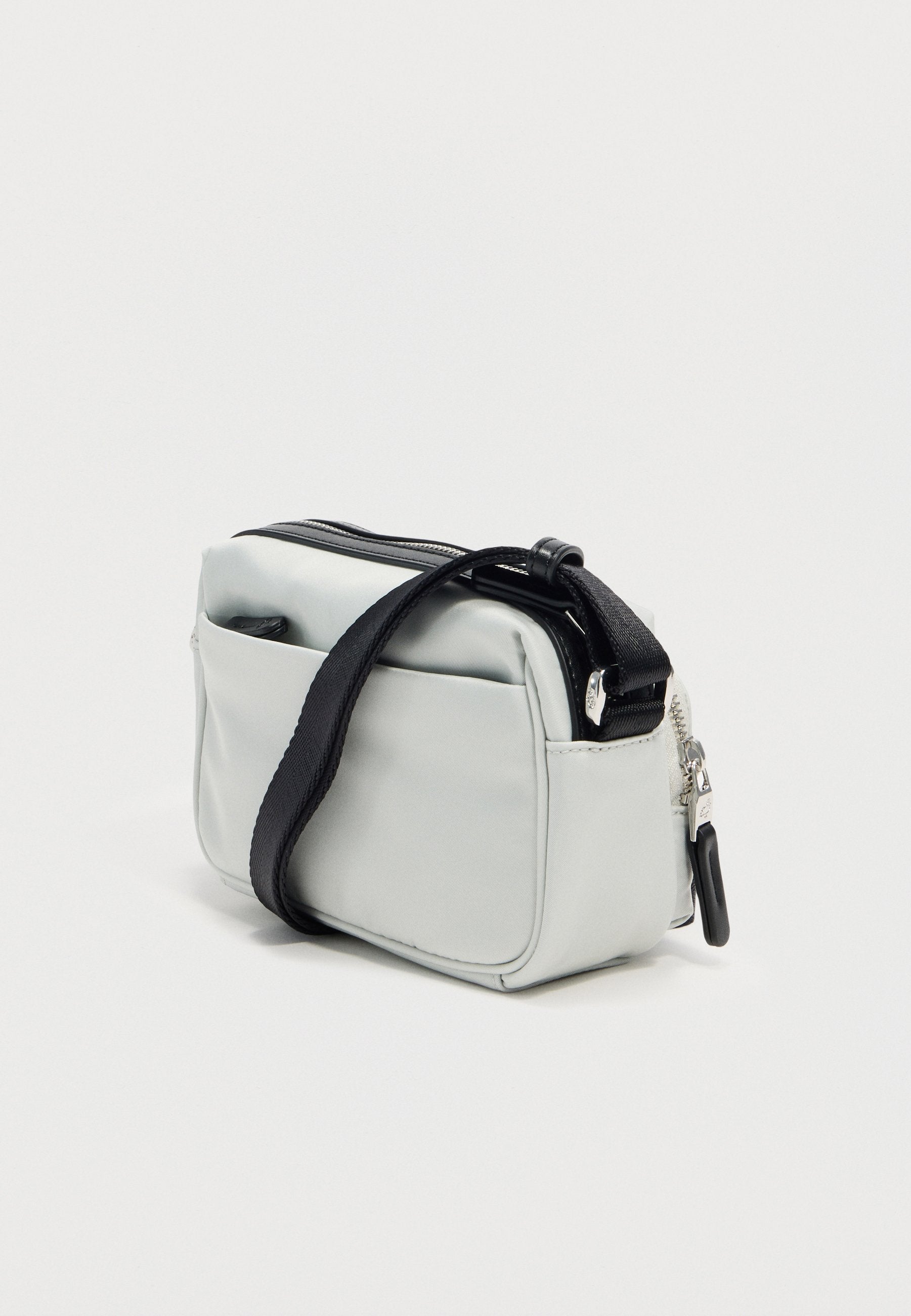 Mandarina Duck HUNTER