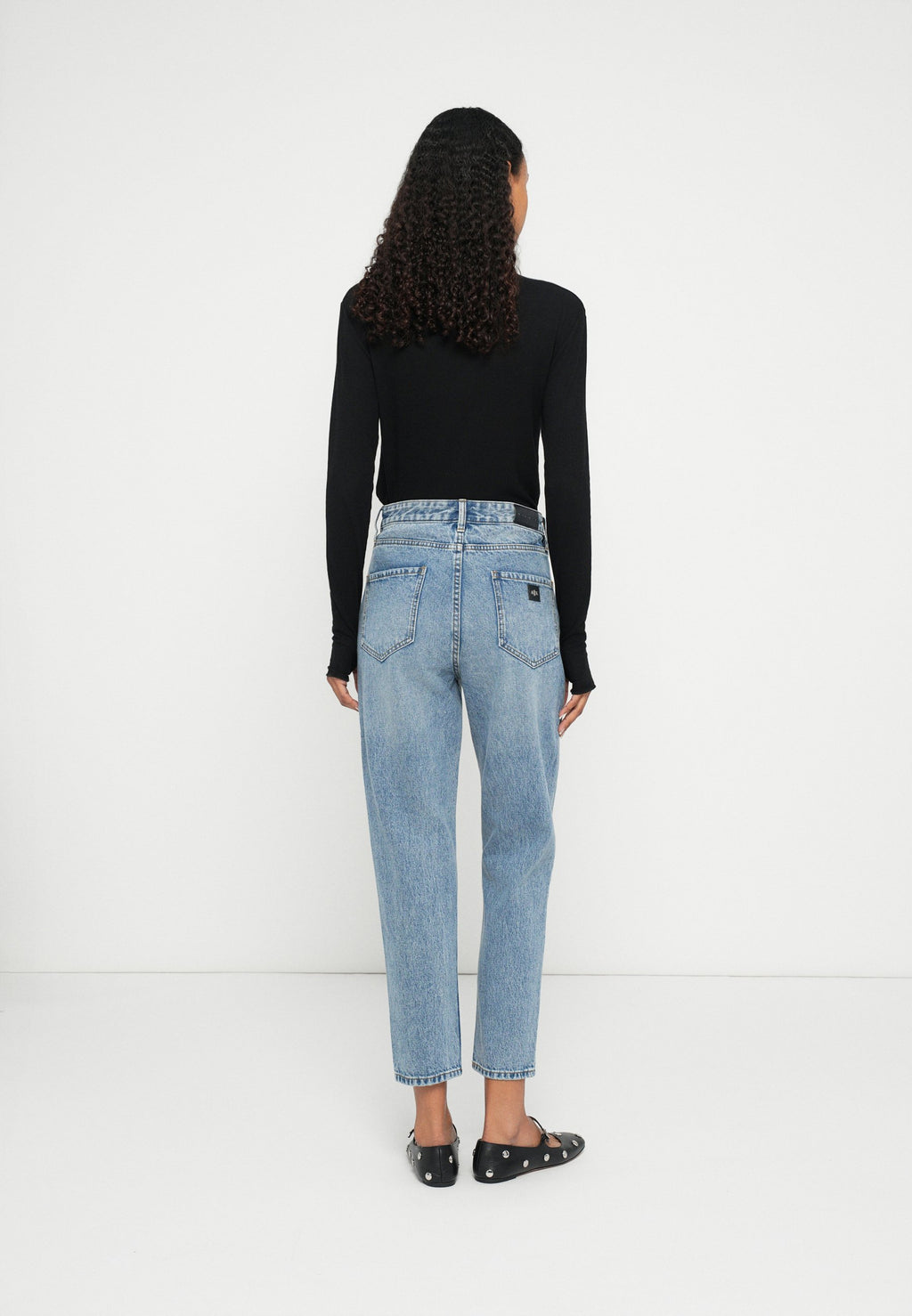 Armani Exchange Jeans Relaxed Fit Media 2