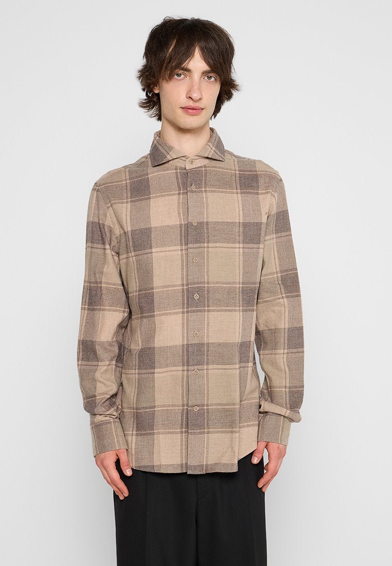 SLIM FIT Media 1