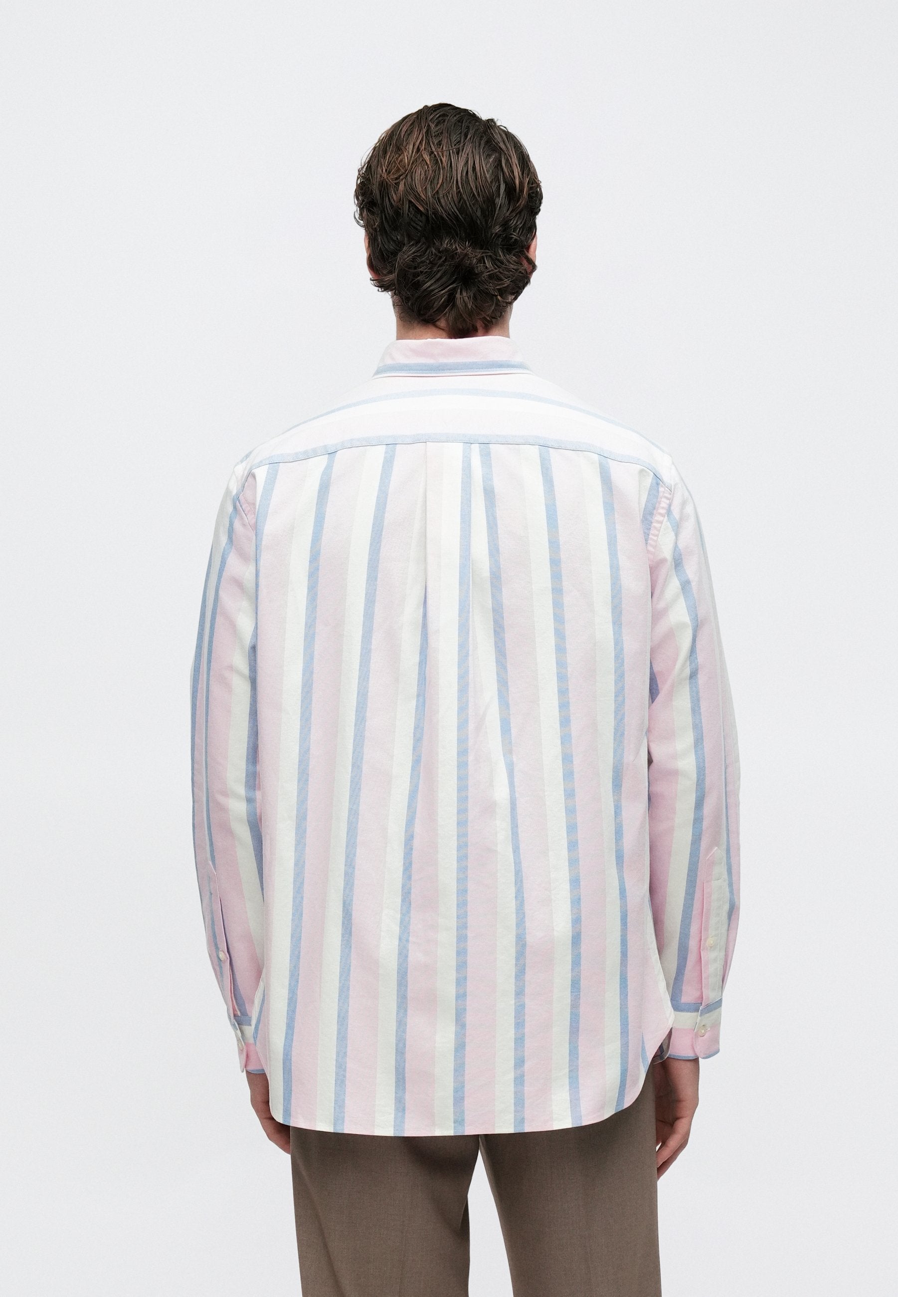 RELAXED FIT STRIPE OXFORD SHIRT Media 4