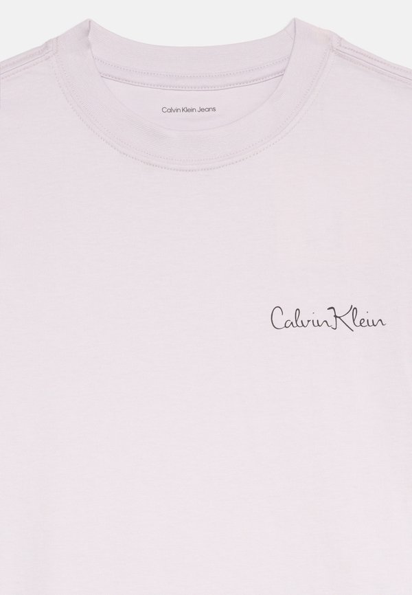 Calvin Klein Jeans