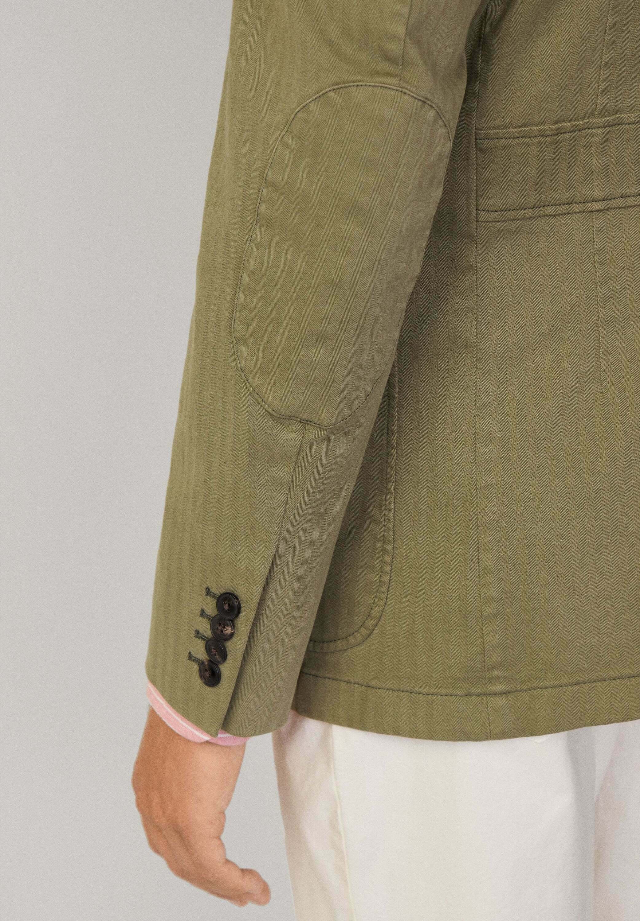 Hackett London