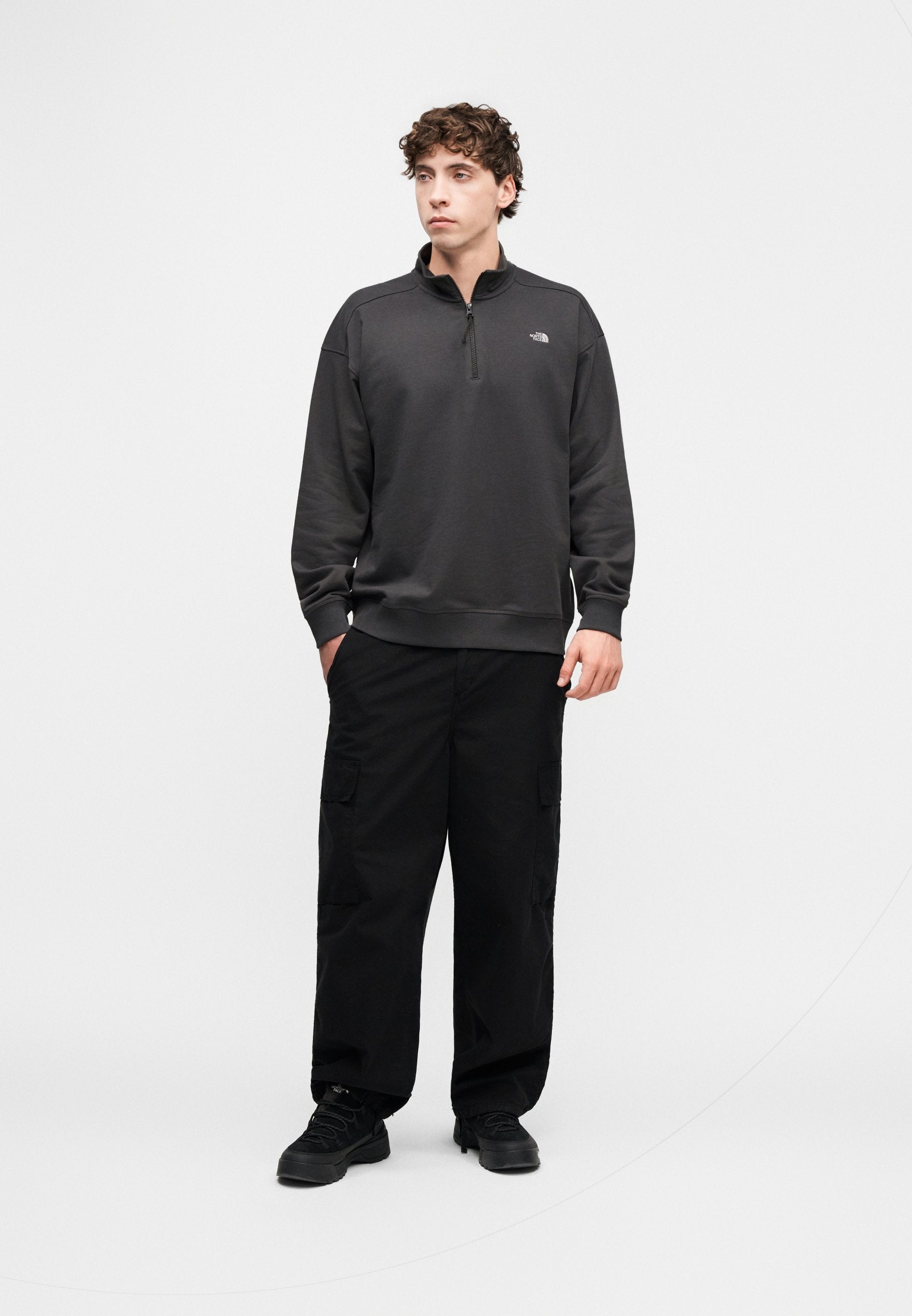 The North Face ESSENTIAL RELAXED ZIP