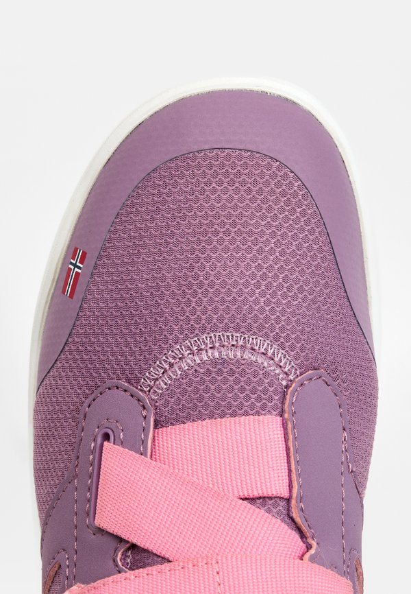 TROLLKIDS BERGEN BAREFOOT UNISEX