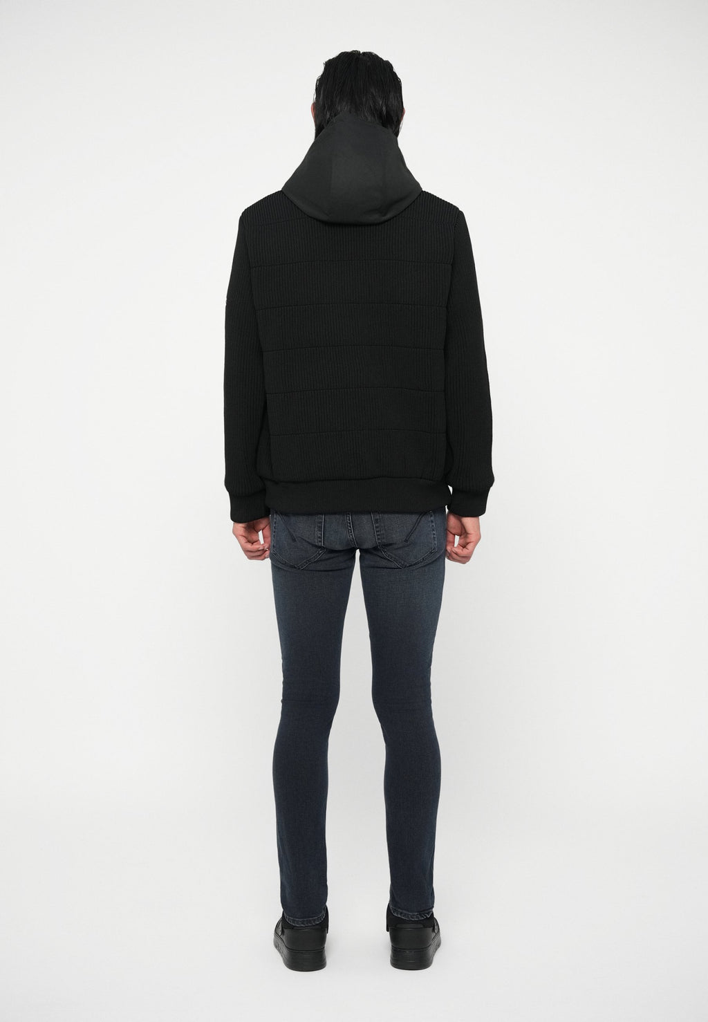MOUNTAIN JACKET SPECIAL Media 4