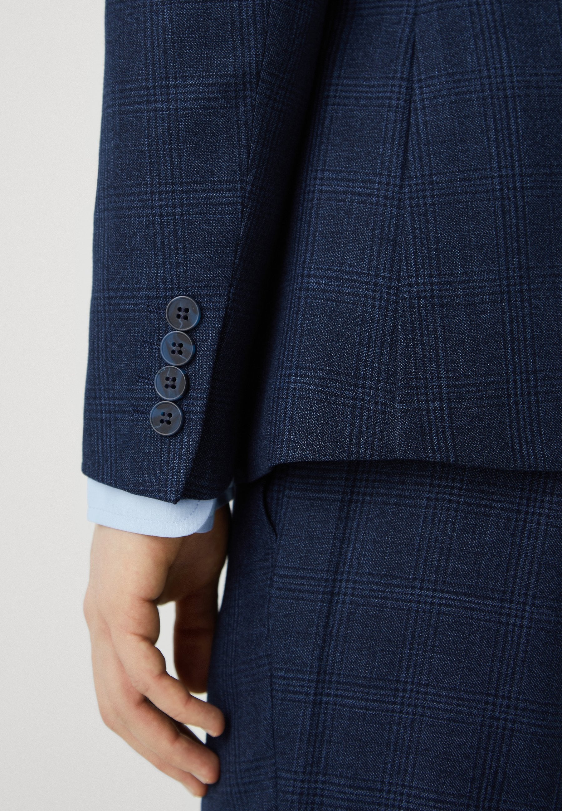 Isaac Dewhirst CHECK SUIT