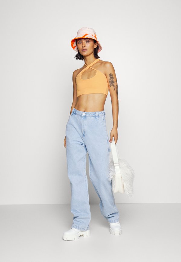 WRSTBHVR SCAI TOP