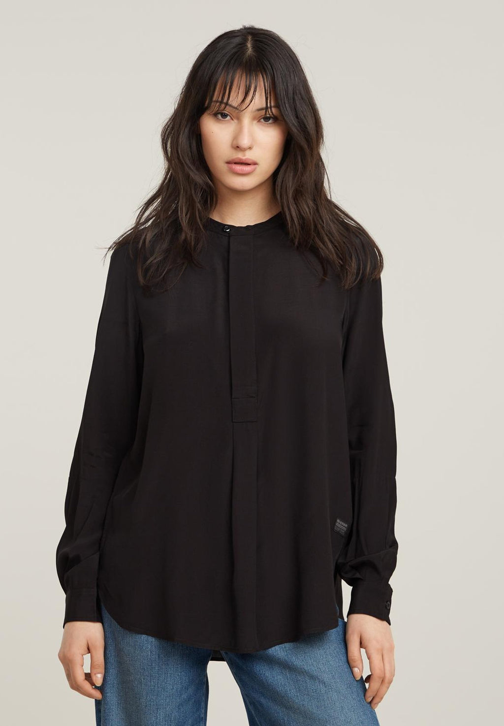 HALF PLACKET Media 3