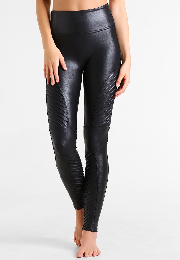Spanx FAUX LEATHER MOTO LEGGINGS