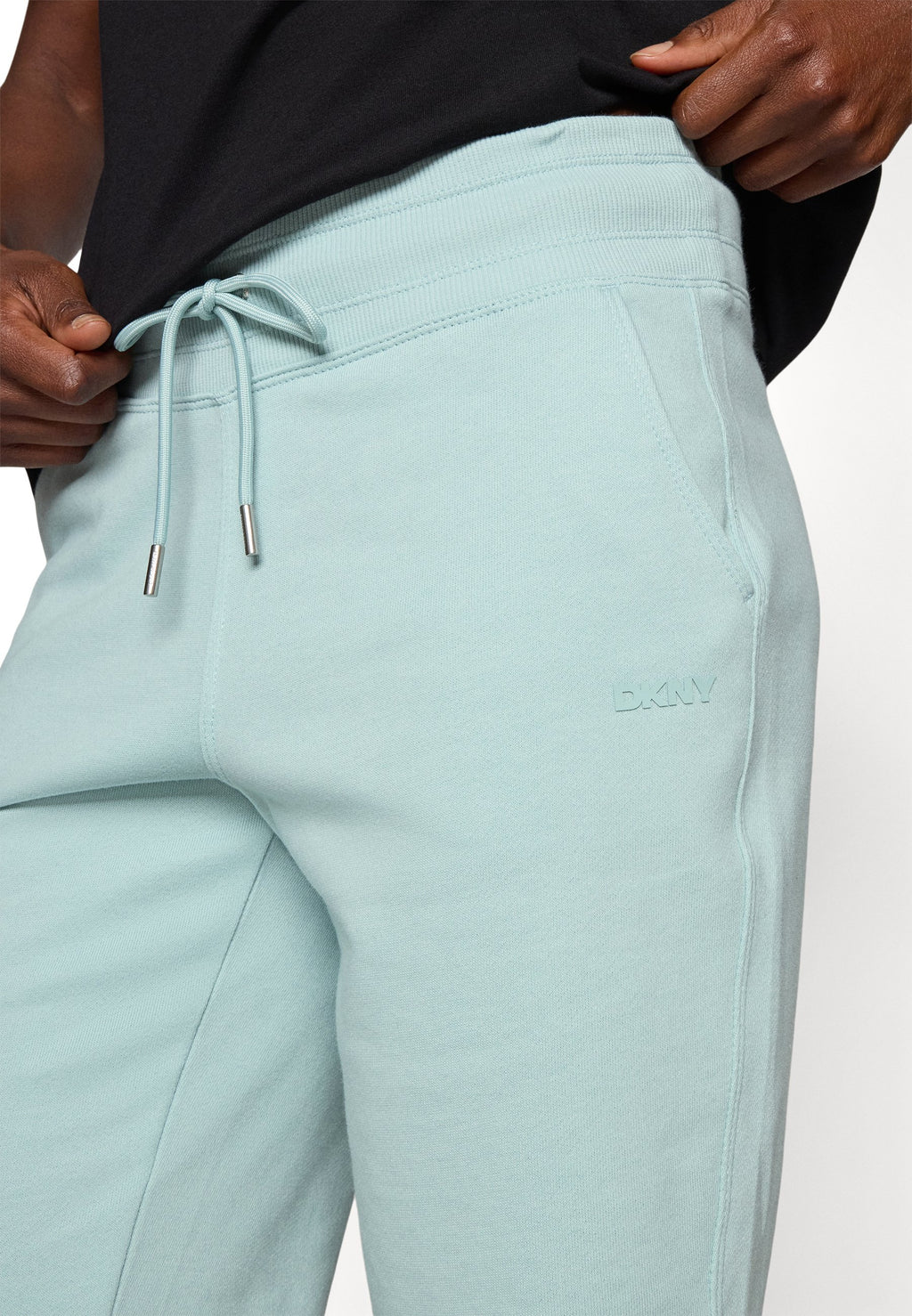 DKNY Sport