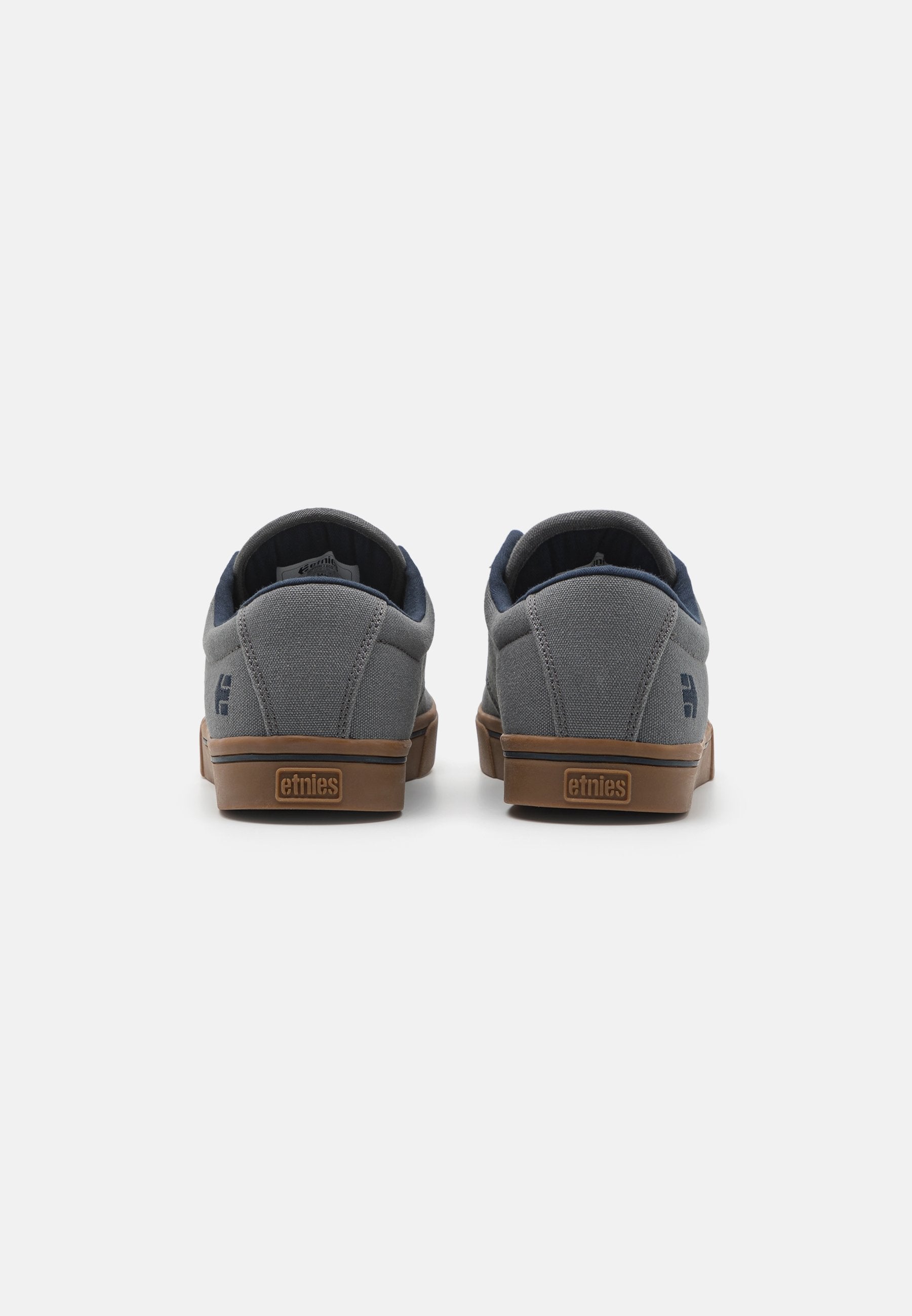 Etnies