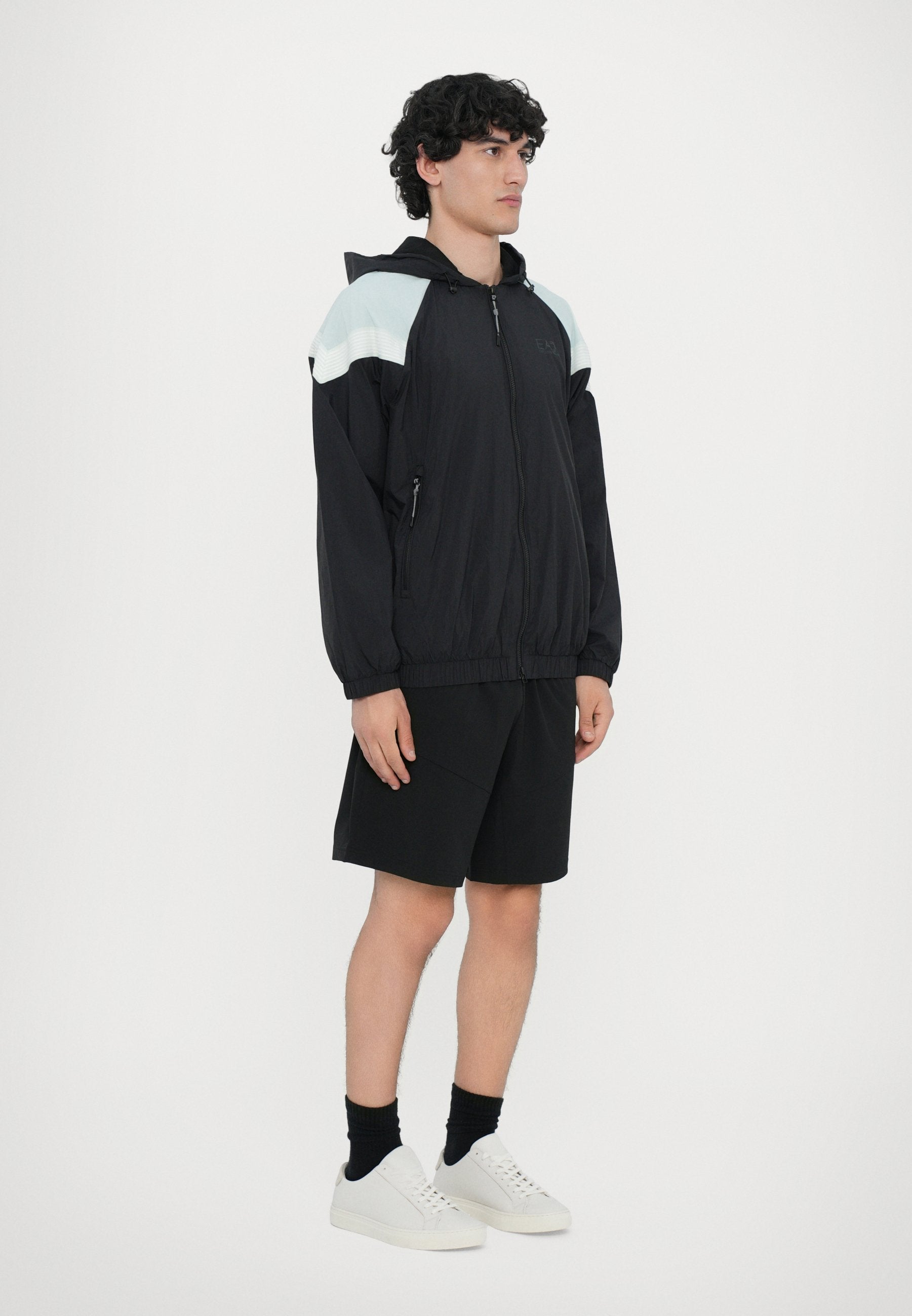 EA7 Emporio Armani Übergangsjacke Media 7