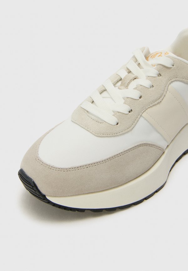 ALDO CLUBKICKS
