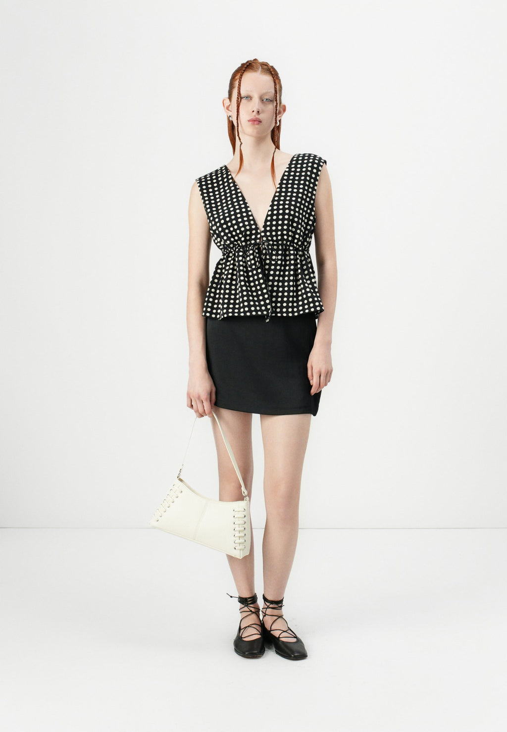 Abercrombie & Fitch FLIRTY MINI SKIRT