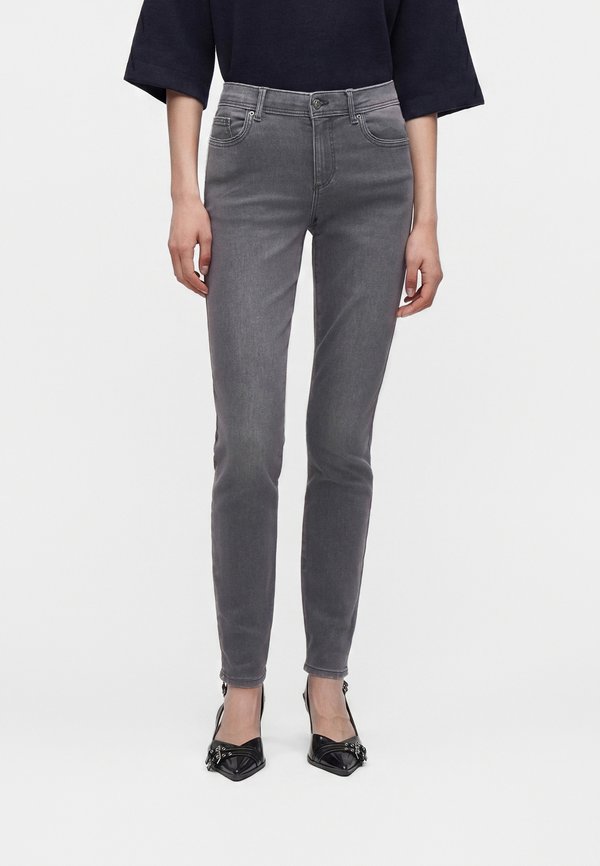 ONLY ONLLINEA - Jeans Skinny Fit - grey denim