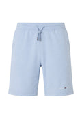 Hellblaue lässige Shorts mit elastischem Bund und Kordelzug, mit kleinem Tommy Hilfiger Logo am unteren linken Bein.