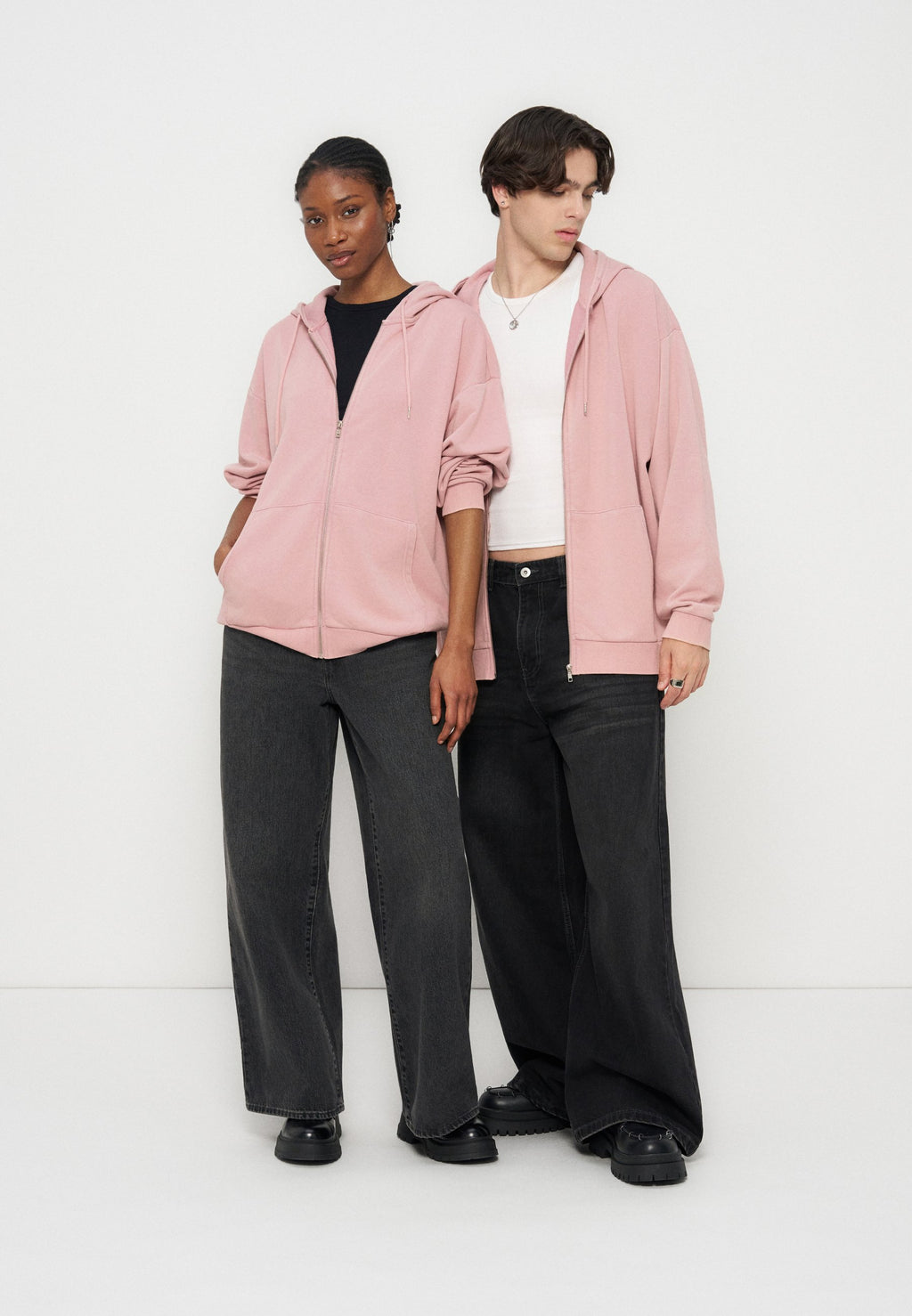 YOURTURN OVERSIZED FIT WASHED ZIP-UP HOODIE
