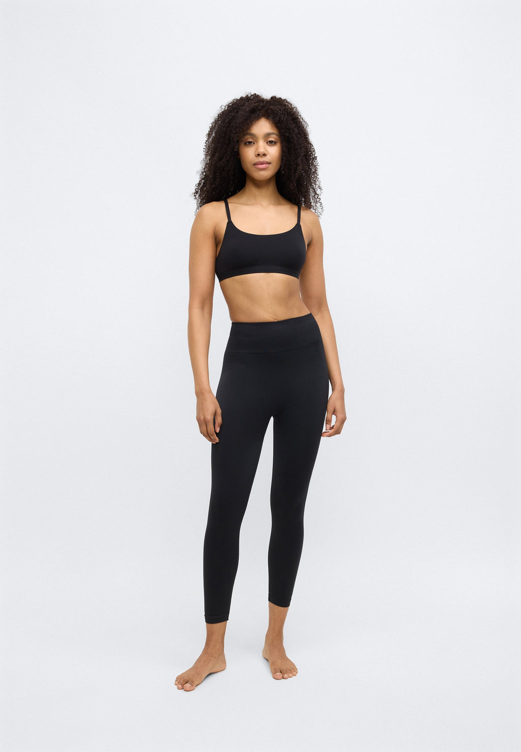 Spanx NEW SEAMLESS REGULAR