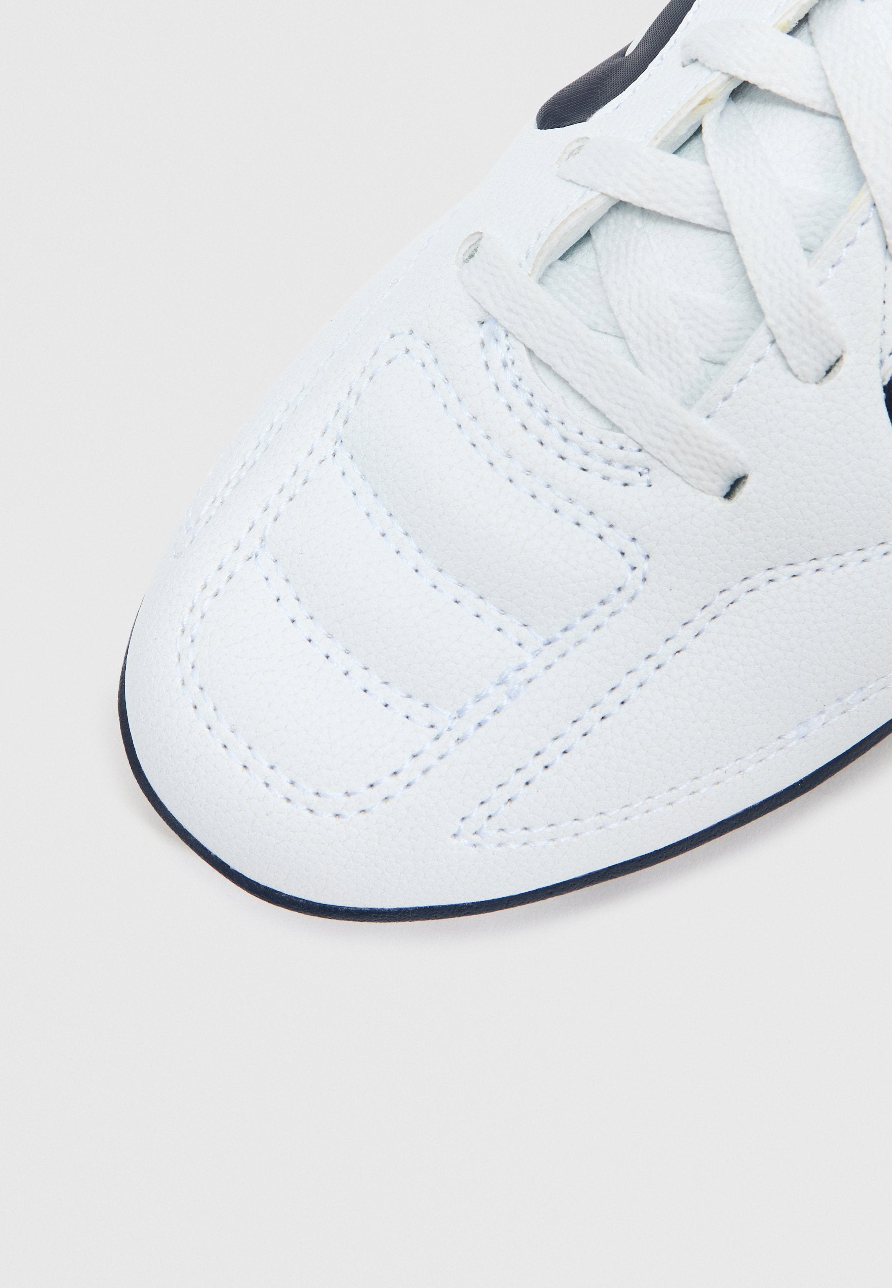 Umbro CLASSICO