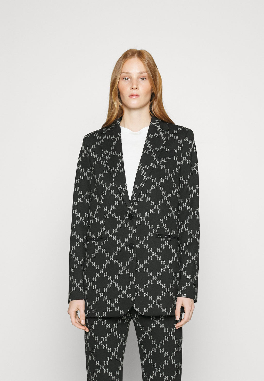 PUNTO JACKET Media 3