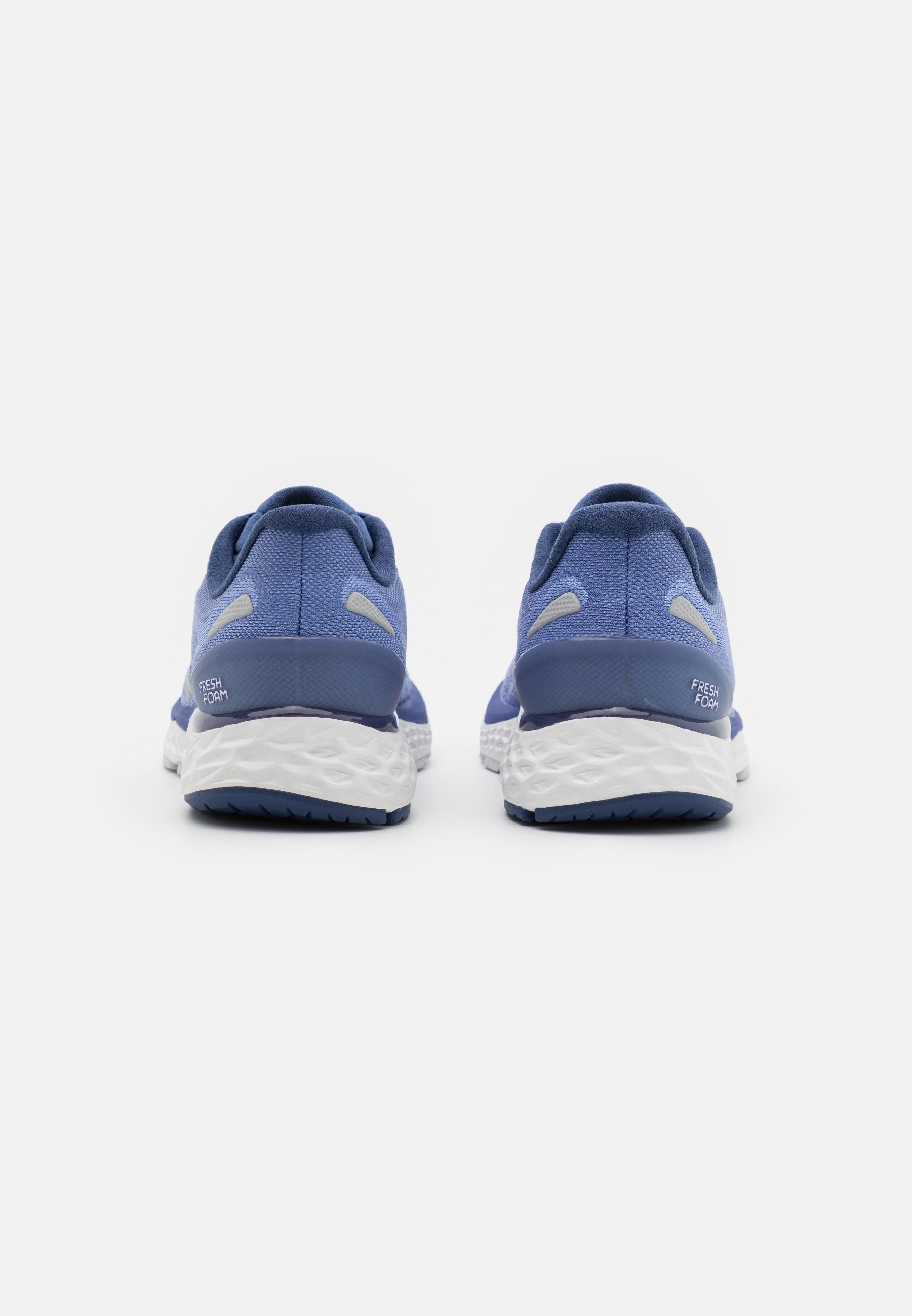 New Balance FRESH FOAM SOLVI V4