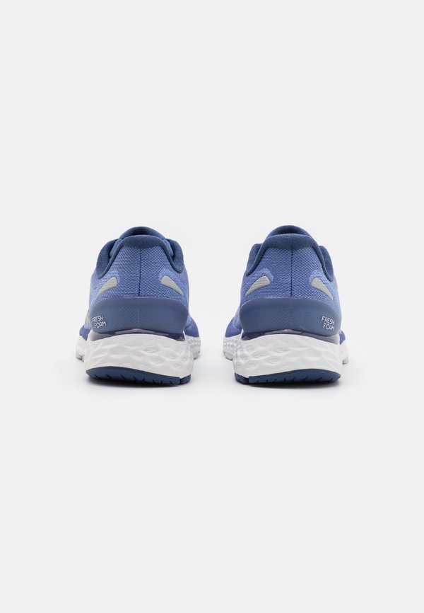 New Balance FRESH FOAM SOLVI V4