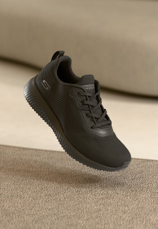Skechers BOBS SQUAD WIDE FIT - Trainers - black