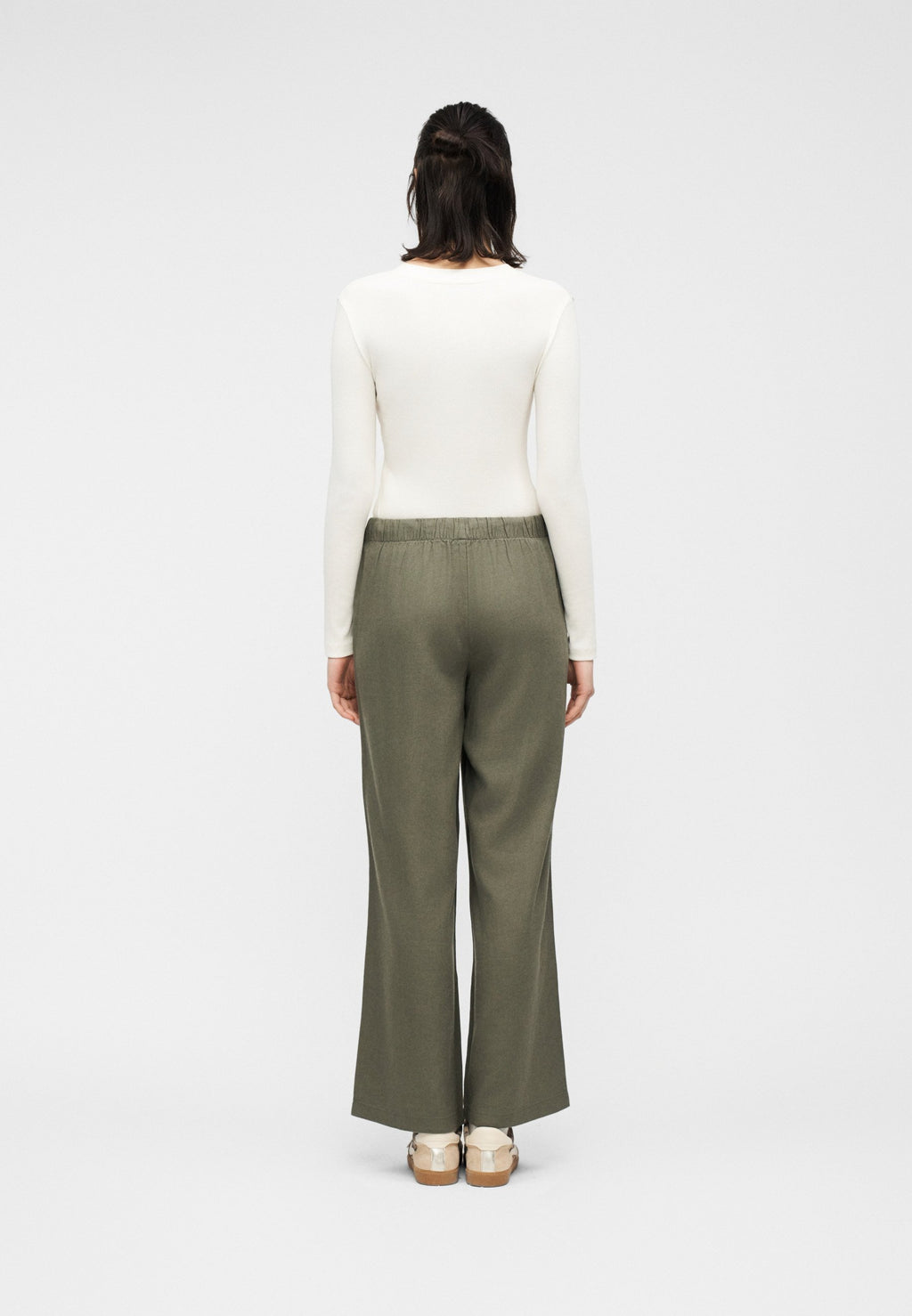 ONLGOA Straight Fit Linen Media 4
