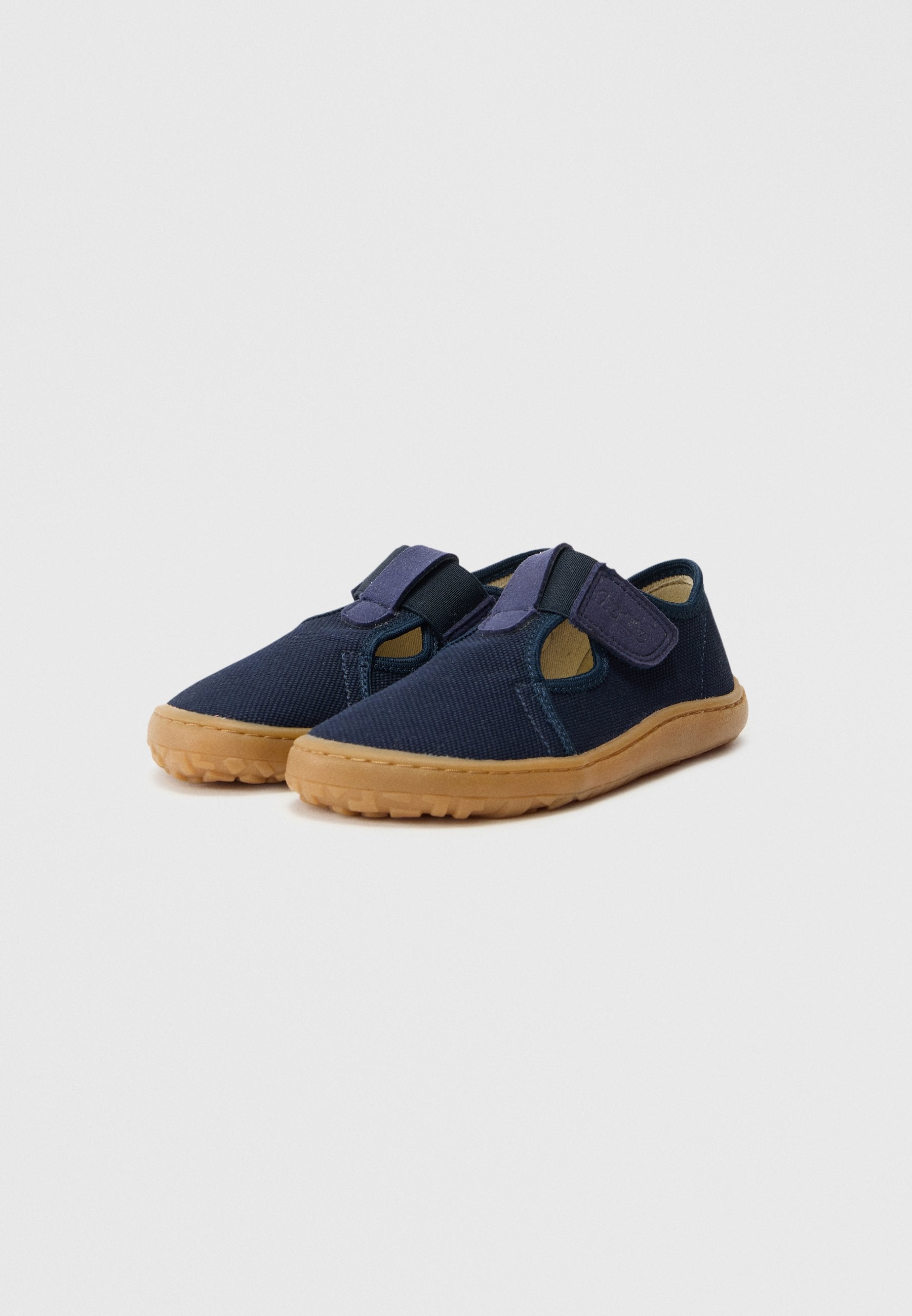 Froddo BAREFOOT CANVAS T BAR UNISEX