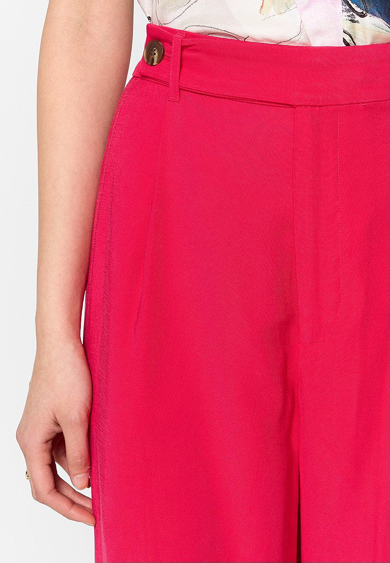 DKNY